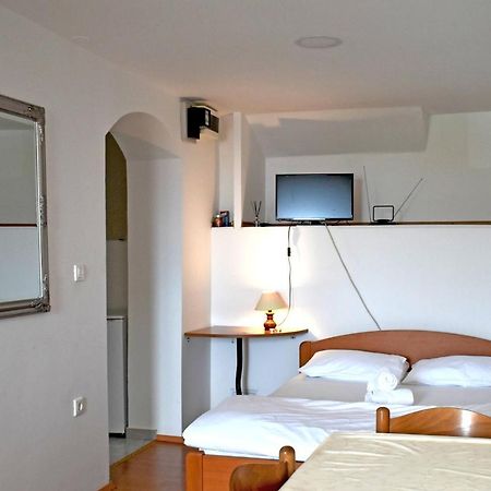 Studio Apartment Tonka Sibenik Exterior photo