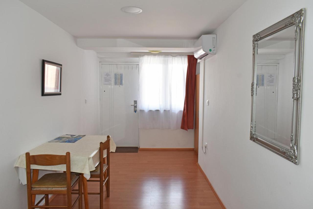 Studio Apartment Tonka Sibenik Exterior photo